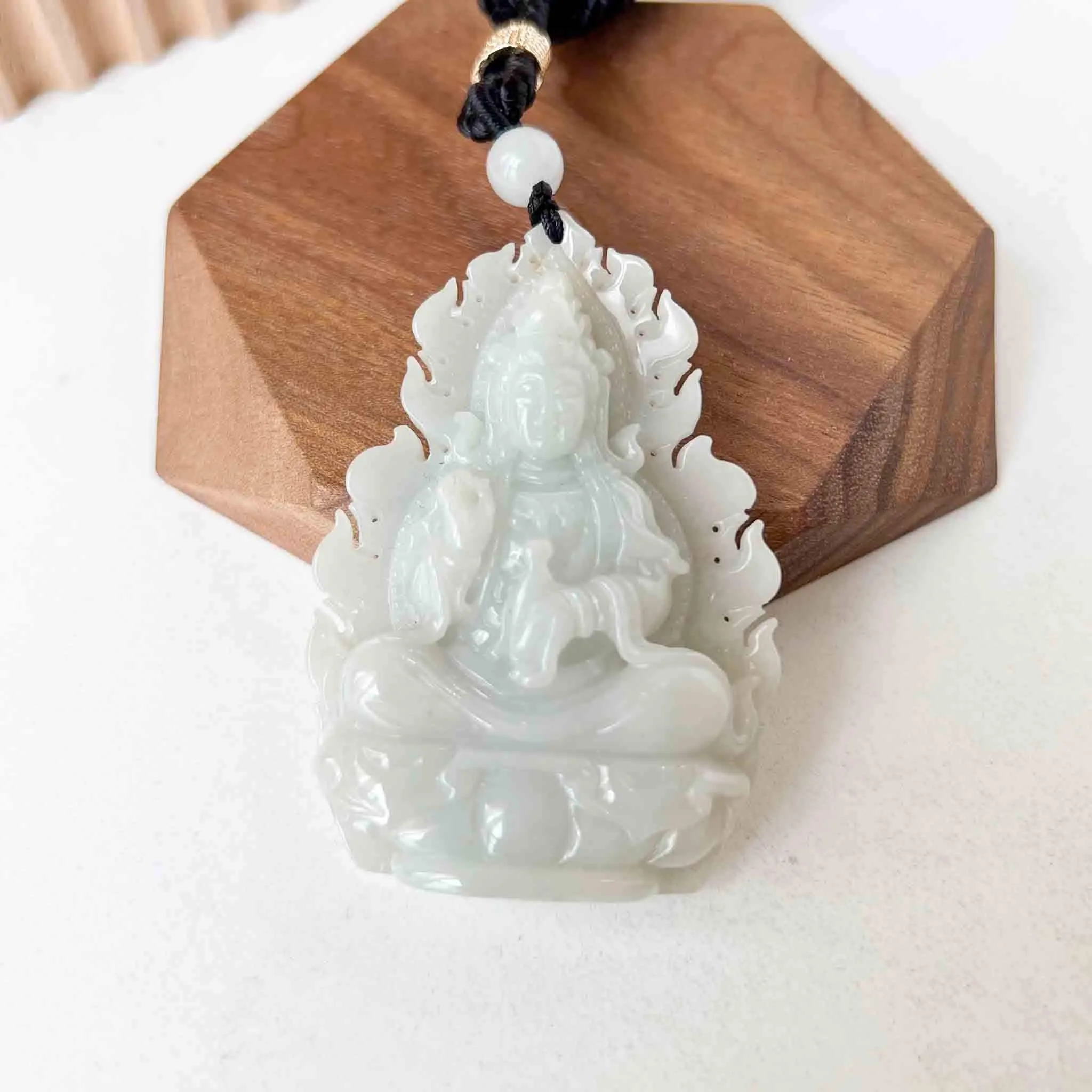 Jadeite Jade Guan Yin Avalokiteshvara Hand Carved Pendant Necklace, Quan Am, 观音, Light Green Jade Pendant, YGR-1022-1698554404