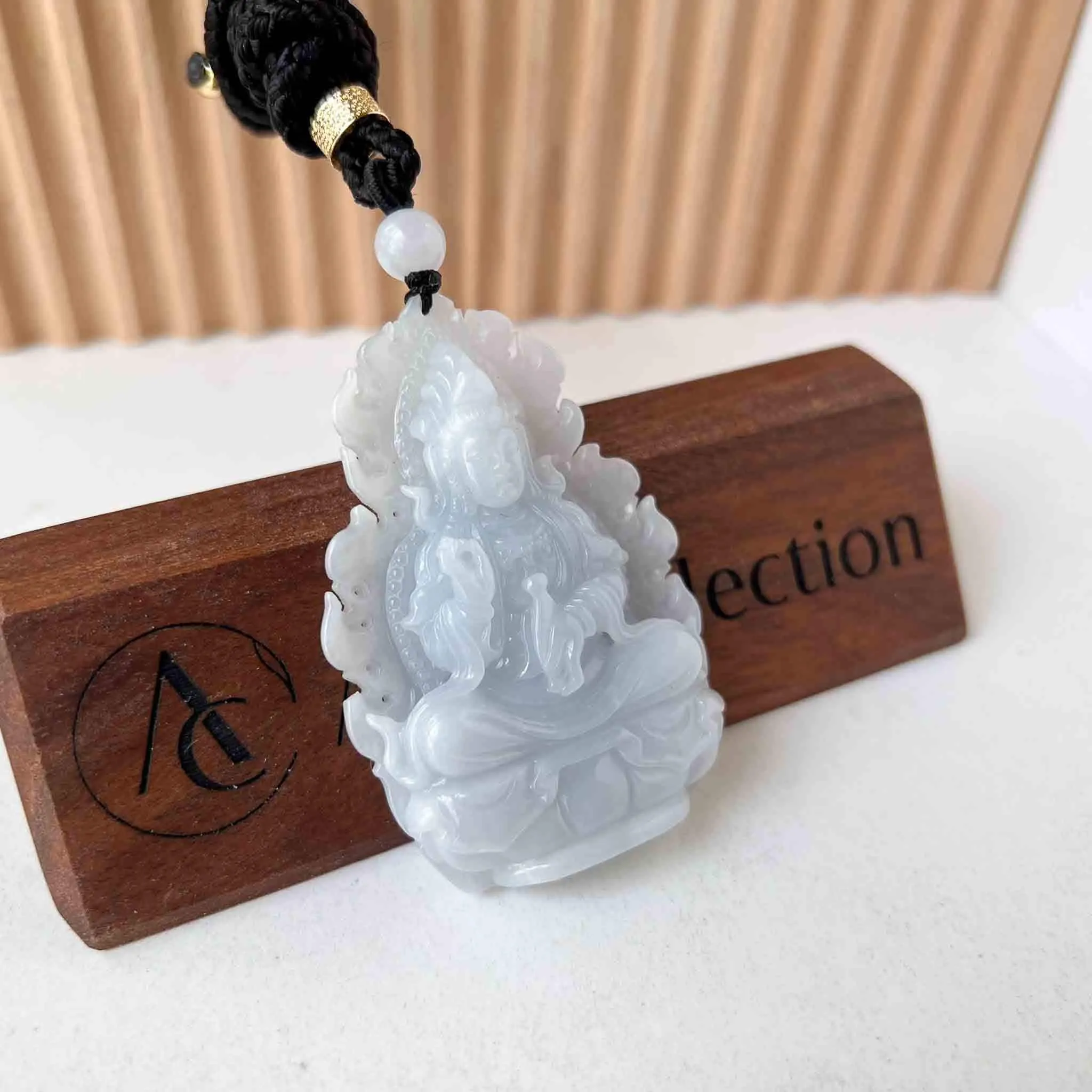 Jadeite Jade Guan Yin Avalokiteshvara Hand Carved Pendant Necklace, Quan Am, 观音, White Light Purple Jade Pendant, YGR-1022-1698553794
