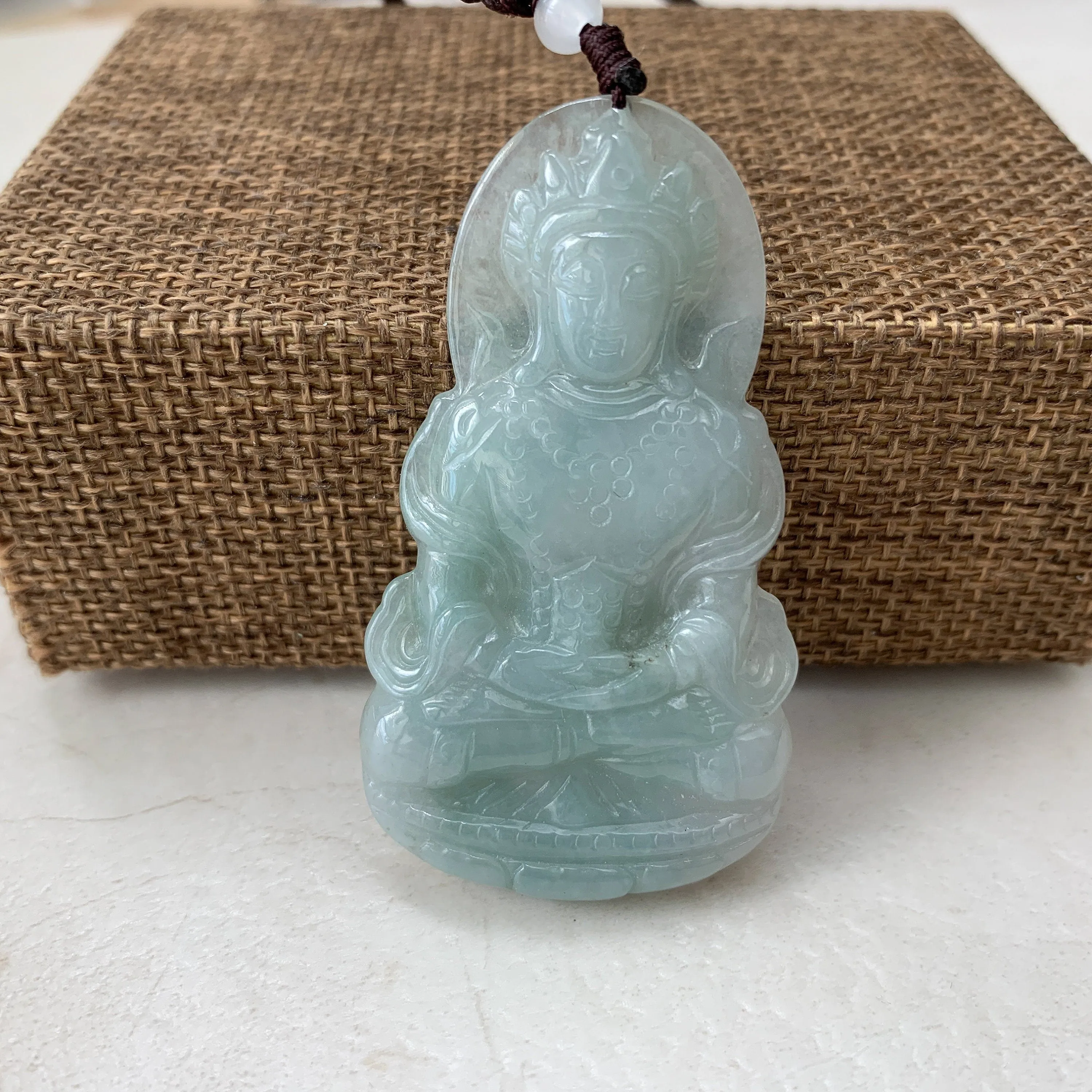Jadeite Jade Guan Yin Avalokiteshvara Hand Carved Pendant Necklace, YJ-0321-0231980